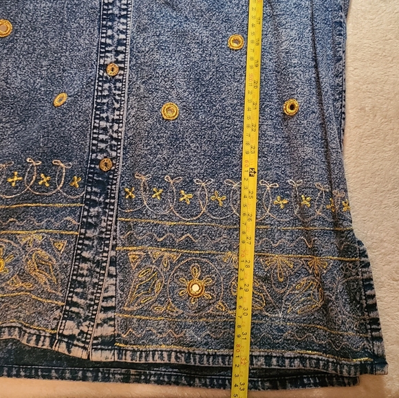 Club Z Denim Womens 18-20 Distressed Retro Denim Button Up - Picture 11 of 13